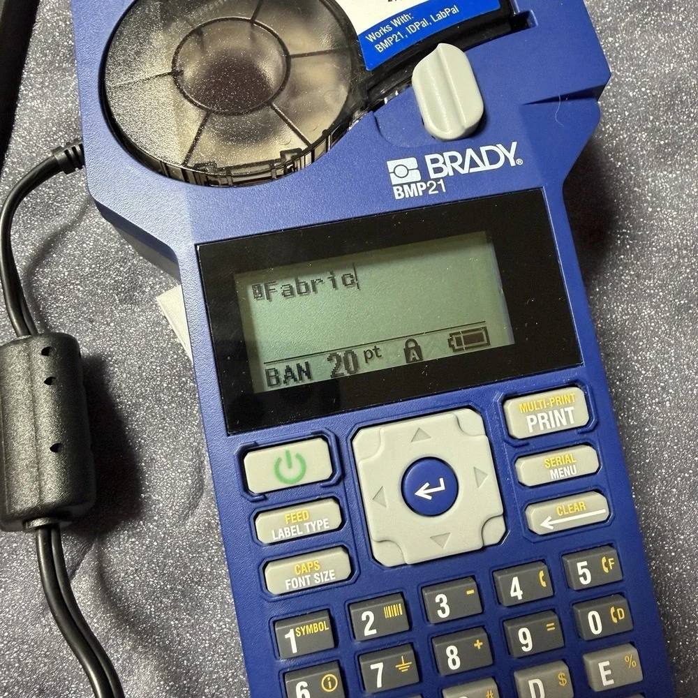 Brady BMP21 Handheld Label Printer Battery & AC/DC Power W Case